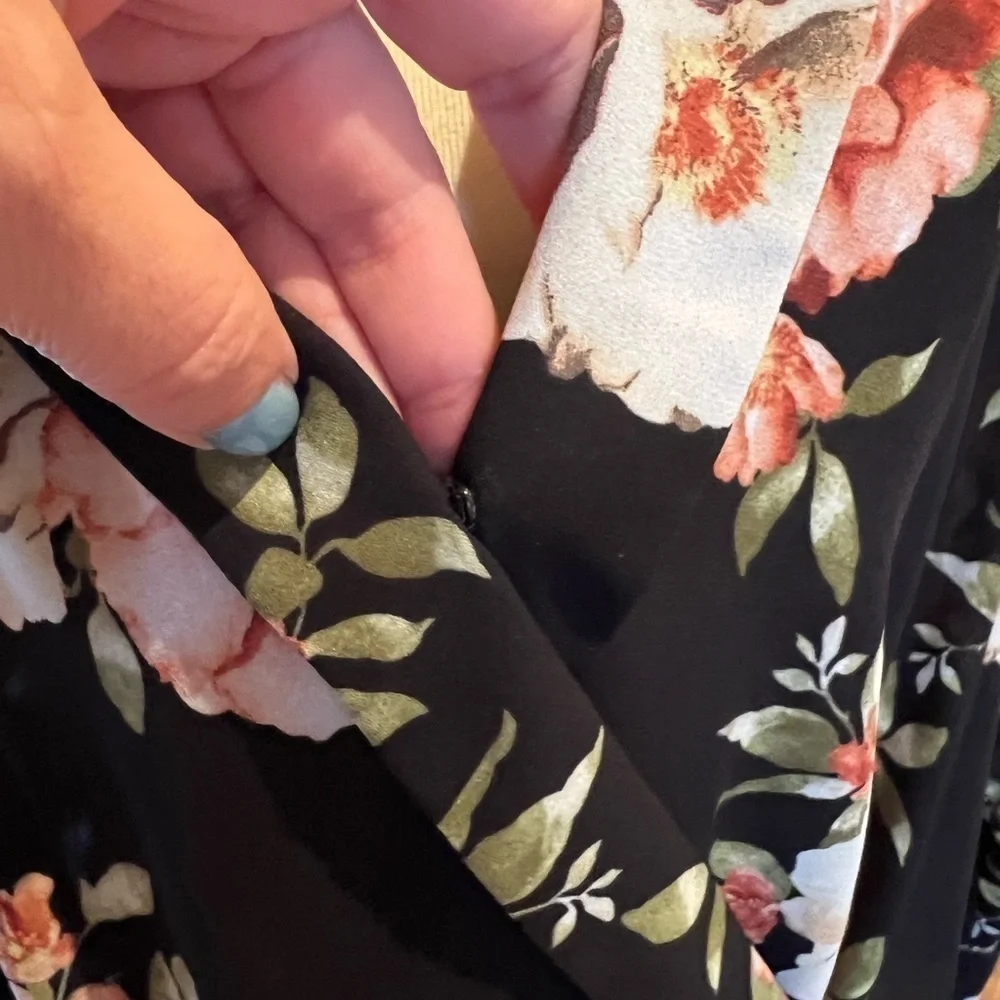 Likely Sophia black floral mimi top Revolve size small - Picture 9 of 14